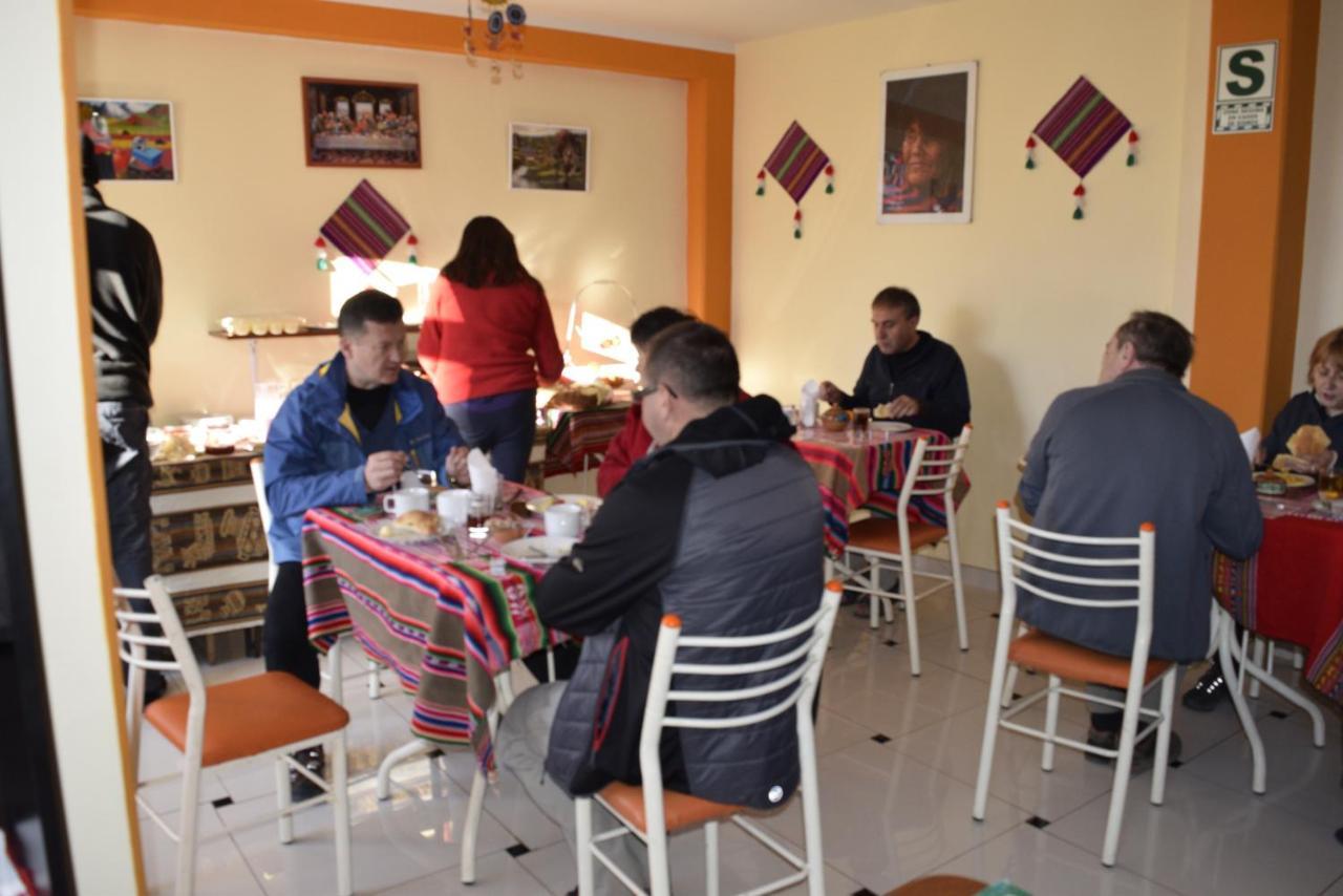 Bed and Breakfast Marlon'S House Puno-Peru Esterno foto
