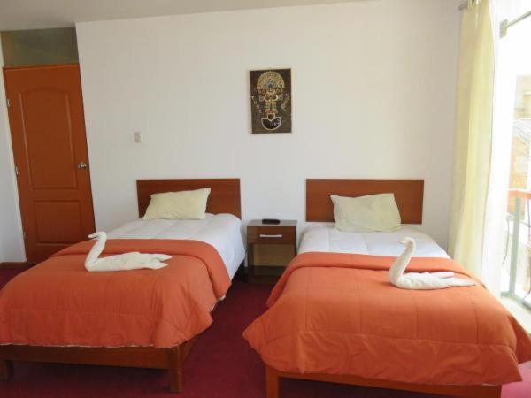 Bed and Breakfast Marlon'S House Puno-Peru Esterno foto