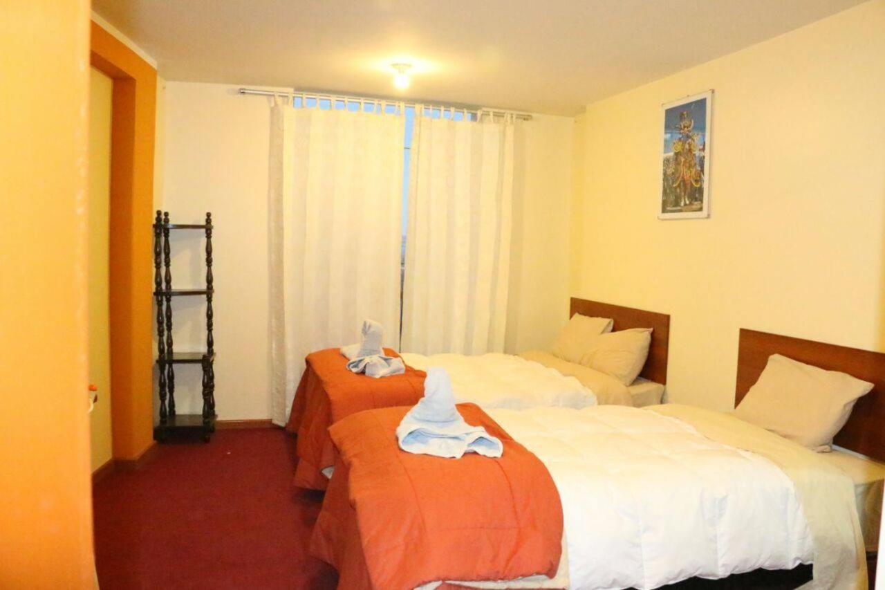 Bed and Breakfast Marlon'S House Puno-Peru Esterno foto